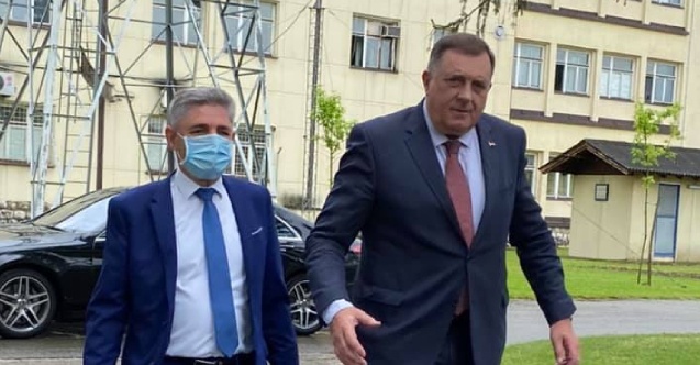 Bosna Hersek'te yangın söndürme çalışmalarına siyasi engel