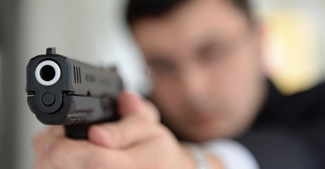Kosova'da belediye başkan adayları birbirini öldürdü