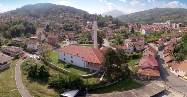 Foça Hünkâr Camii 520 yaşında