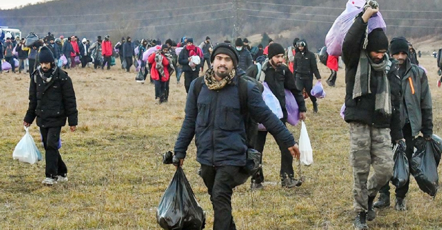 Hırvatistan her ay en az bin göçmeni Bosna Hersek’e göndermekle suçlanıyor
