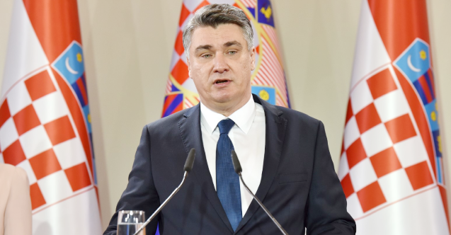 “Vucic savaştaki rolüyle övünüyor”