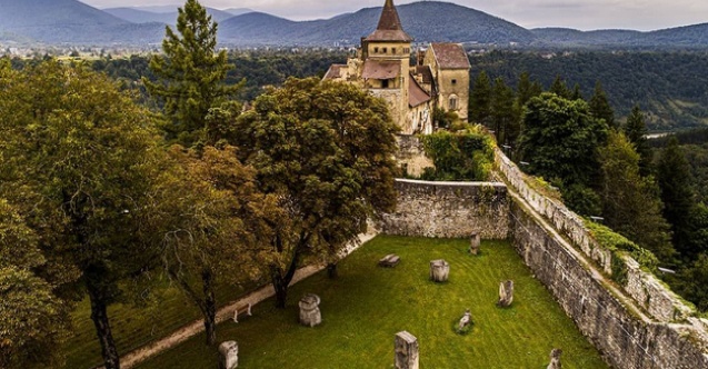 Bosna Hersek'te sonbaharda görmeniz gereken 8 en güzel eski şehir