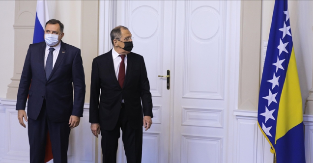 Bosna Hersek basını: Bosnalı Sırp lider Lavrov’dan silah istedi
