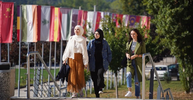 Uluslararası Saraybosna Üniversitesinde yüz yüze eğitim başladı