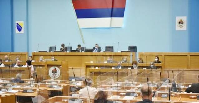 Bosna Hersek tedirgin: Sırp entite meclisinde  “olağanüstü oturum” başladı