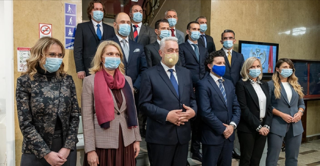 Karadağ hükümetinde diplomatik skandal