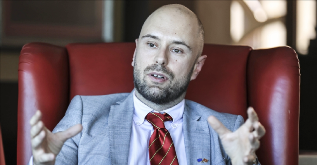 Karadağ kabul etti: Sırplar üç kentte daha oy kullanabilecek