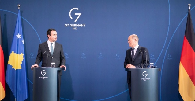 Kurti: “ Vucic, Milosevic ve Putin ile arasına mesafe koymayacak“