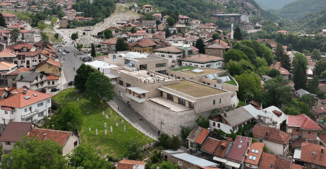 Türkiye'nin desteğiyle tamamlanan Bosna Hersek İslam Birliği İdari binası açıldı