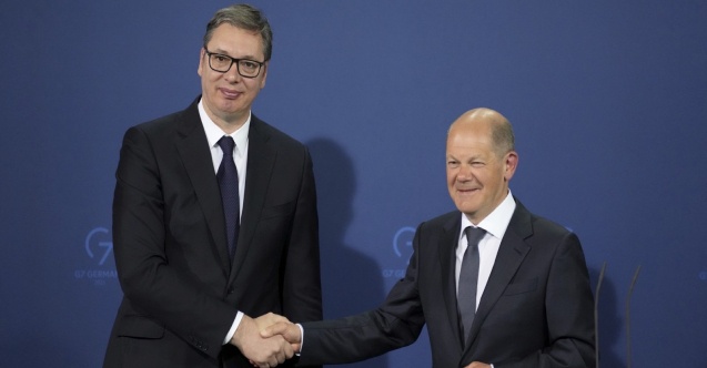 Vucic, ülkesi Sırbistan'ın geleceği için endişeli olduğunu açıkladı