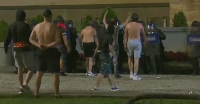 Kuzey Makedonya'daki protestolar şiddetleniyor