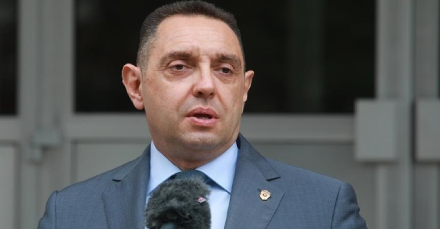 Sırp bakandan "yabancı casus" açıklaması