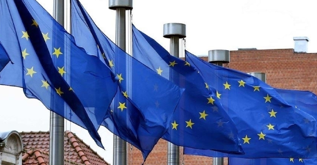 AB, Sırp ve Kosovalı yetkilileri görüşmek üzere Brüksel'e davet etti