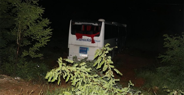 Bulgaristan'da kaçak göçmenleri taşıyan otobüsü durdurmaya çalışan iki polis hayatını kaybetti