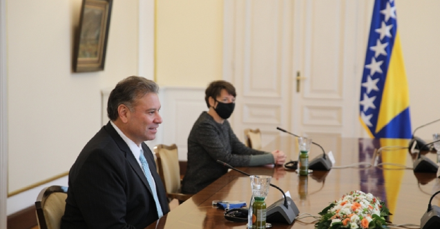 Escobar: "Bosna Hersek’te savaş olmayacak!"