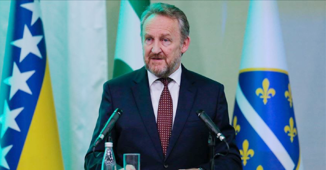İzetbegoviç: "Rusya Ukrayna'yı, Sırbistan Balkanlar'ı harap etti"