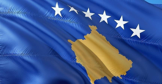Kosova Hükümeti, Sırbistan ile gerginliğe neden olan kararı bir ay erteledi