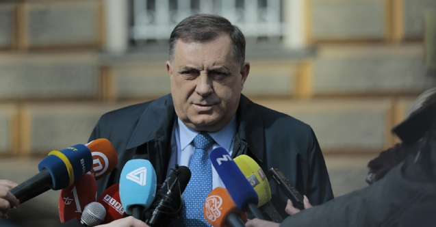 Bosnalı Sırp lider Dodik'ten Sırplar için "ulusal kimlik belgesi" girişimi
