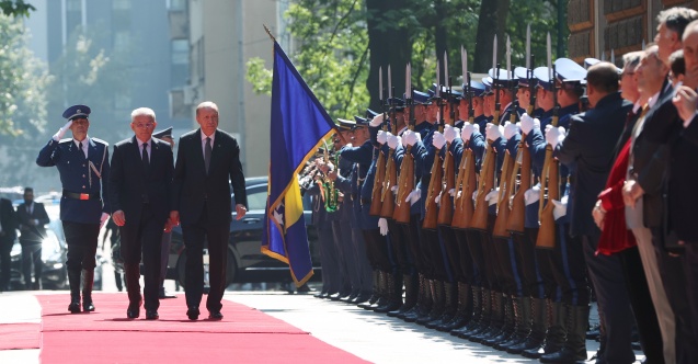 Cumhurbaşkanı Erdoğan Bosna Hersek'te resmi törenle karşılandı