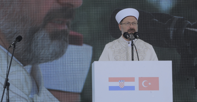 Diyanet İşleri Başkanı Erbaş, Sisak'taki İslam Kültür Merkezi'nin açılışında konuştu