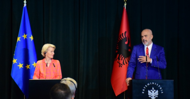 Von der Leyen: "Arnavutluk, AB yolunda kararlı bir şekilde ilerliyor"