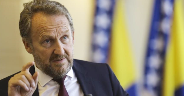 İzetbegoviç: “Ayaklarına çağırdılar, reddettim”