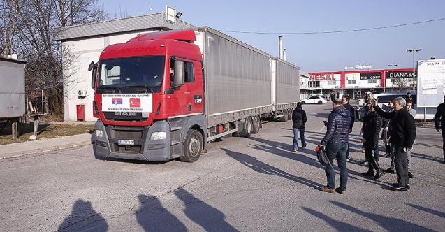 Sırbistan ve Bosna Hersek'ten deprem bölgelerine yeni yardım tırları gönderildi