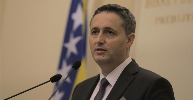 Becirovic, Karadağ halkını Djukanovic'i desteklemeye çağırdı