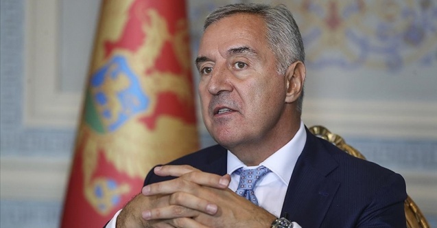 Djukanovic, parti başkanlığından istifasını açıkladı