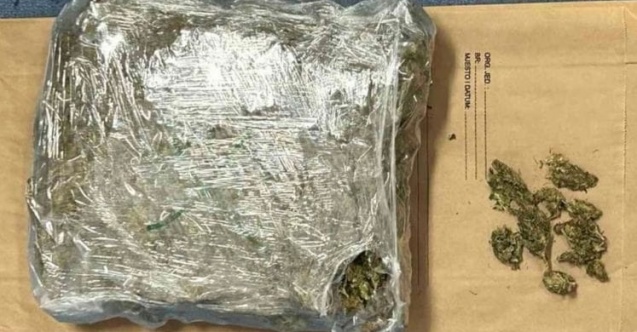 Karadağ'da ilginç olay: Sınırı, sırtında 54 kilogram uyuşturucuyla geçmeye çalıştı