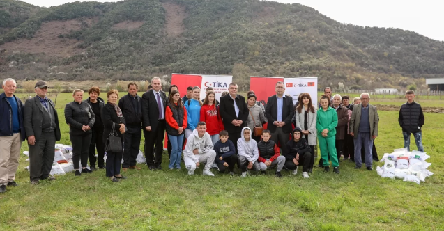 TİKA'dan Arnavutluk'taki ihtiyaç sahibi ailelere tarımsal destek