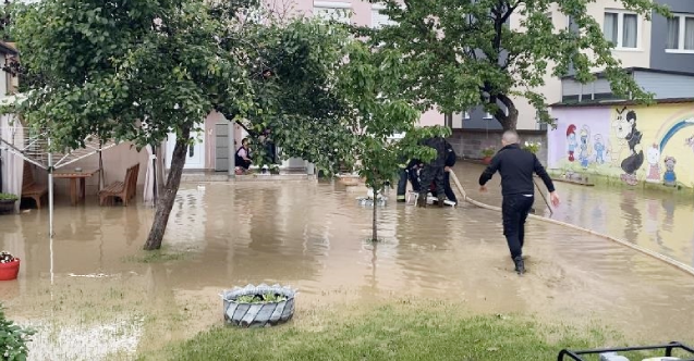 Sırbistan'da 32 kent ve ilçede sel nedeniyle acil durum