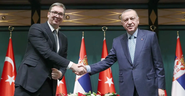 Vucic, Erdoğan'dan bölgede barış için  Türkiye'nin nüfuzunu kullanmasını istedi