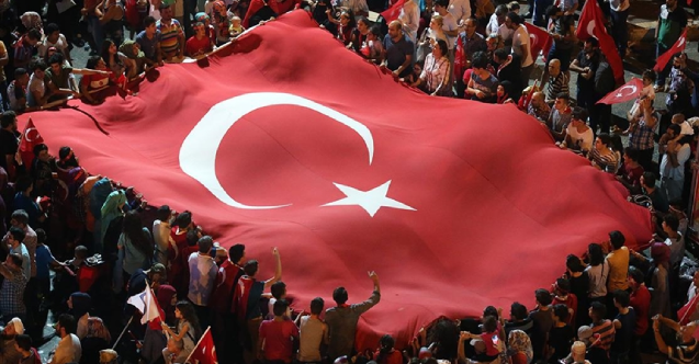 FETÖ'nün darbe girişimi üzerinden 7 yıl geçti