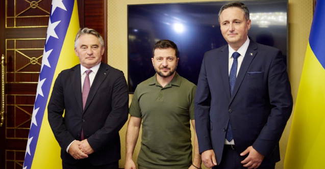 Komsic'ten Ukrayna'ya Bosna Hersek tecrübesinden ders çıkarma çağrısı: "Ülkenizin geleceği buna bağlı olacak"