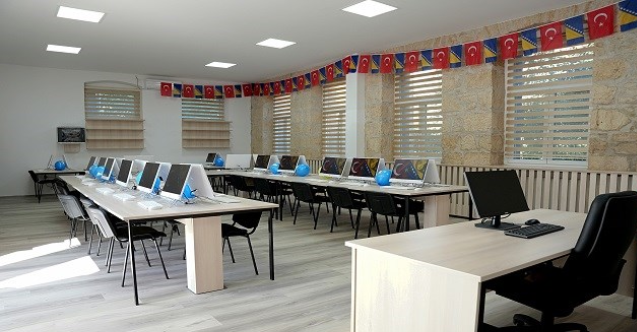 Bosna Hersek Türk Temsil Heyeti Başkanlığı’ndan Mostar’a “Türk Dili Dershanesi” desteği