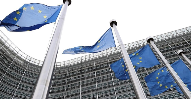 Kosova, AB'nin Sırp Pasaportlarına Vizesiz Seyahat Önerisine Tepki Gösterdi