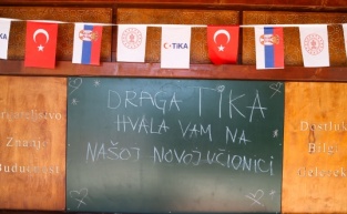 TİKA Başkanı Eren, Sırbistan'da açık hava sınıf açılışına katıldı