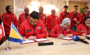 IUS, T3 Vakfı ve TİKA’dan Bosna Hersek’te geleceğin bilim insanlarını yetiştirecek önemli adım