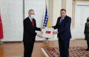 Saraybosna Büyükelçisi Girgin göreve başladı