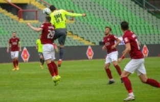 Saraybosna derbiyi kazandı, liderliğe yükseldi