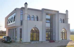 TİKA’nın Karadağ’da destek sağladığı İslam kültür merkezi açıldı