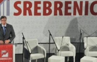 Sırbistan Cumhurbaşkanı Vuçiç'ten "Srebrenitsa" açıklaması
