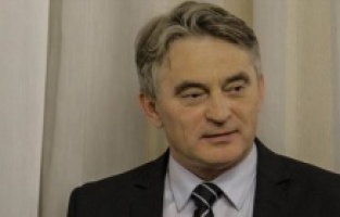 Bosnalı Hırvat lider Komşiç tekrar aday olacağını açıkladı