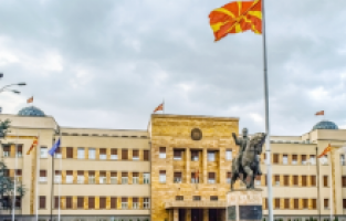 Makedon Parlamentosu’ndan Bulgaristan’la müzakerelere kırmızı çizgi