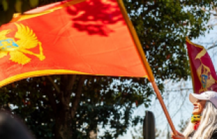 ABD ve AB, Karadağ'da tansiyonun düşürülmesini istiyor