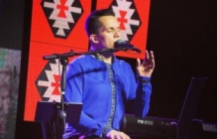 Armin Muzaferija, Bursa'da konser verecek