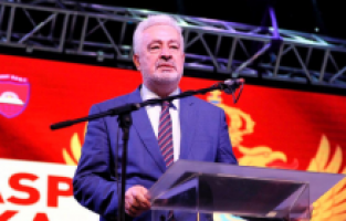 Karadağ’da başbakan ve yedi bakana para cezası
