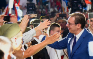 Vuçiç'e destek azalıyor