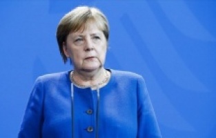 Merkel, Sırbistan ve Arnavutluk'u ziyaret edecek